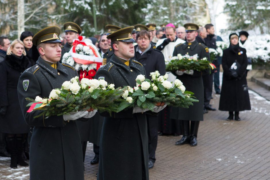 Antakalnio memoriale vyko Sausio 13-osios aukų pagerbimo ceremonija