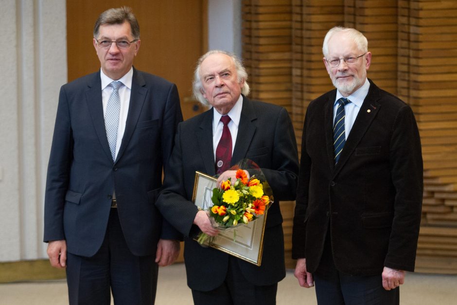 Įteiktos Vyriausybės kultūros ir meno premijos