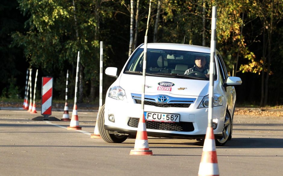 „Geriausias Lietuvos vairuotojas“ – jau tryliktą rudenį