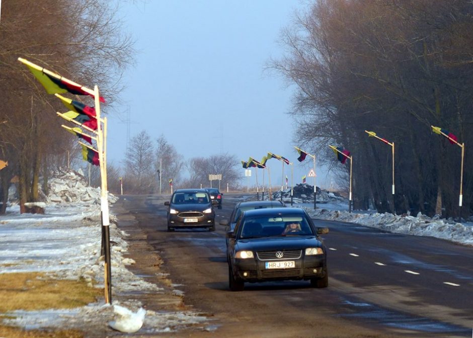 Rusniškų niuksas – šalies valdžiai