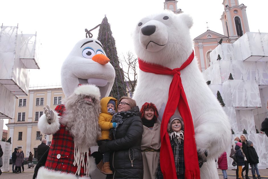 Prie Kalėdų eglės – kauniečių šurmulys