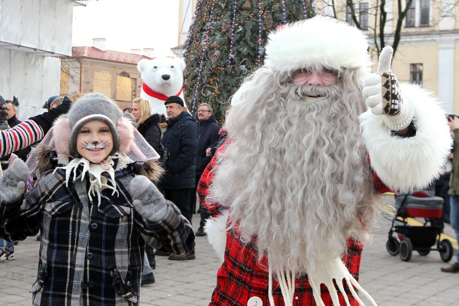 Prie Kalėdų eglės – kauniečių šurmulys