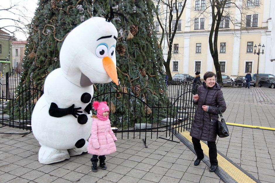 Prie Kalėdų eglės – kauniečių šurmulys