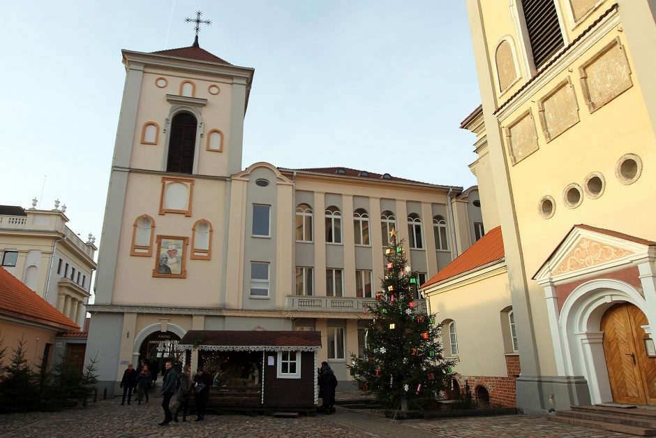 Prie Kalėdų eglės – kauniečių šurmulys