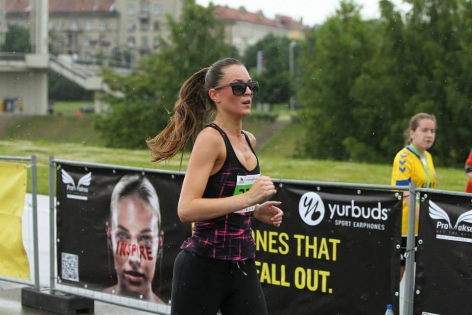  Buvusi dailiojo čiuožimo čempionė R. Gajauskaitė nesiliauja stebinti