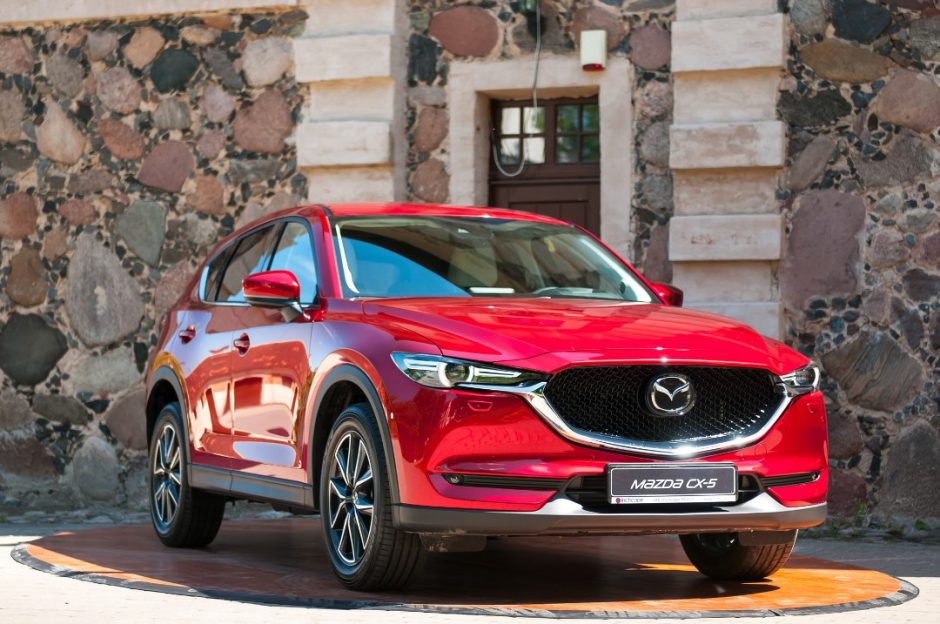 „Mazda CX-5“ – vienas saugiausių šeimos visureigių Europoje