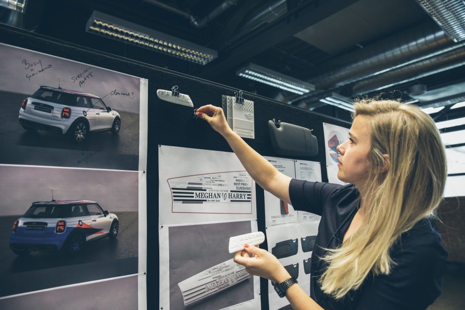 Karališkųjų vestuvių proga „Mini“ sukūrė unikalų automobilį