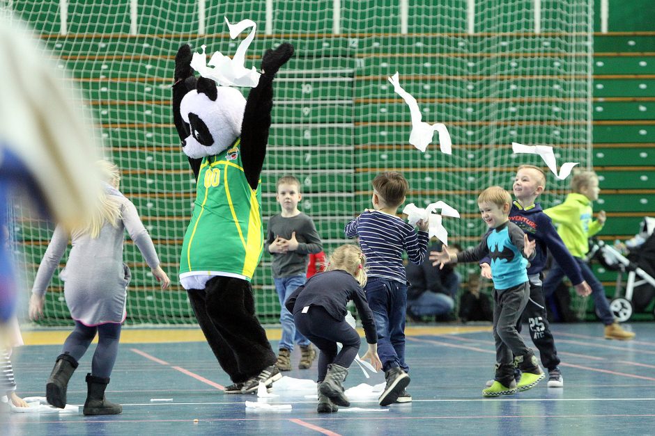 Kauno sporto halėje – mažųjų krepšininkų šventė