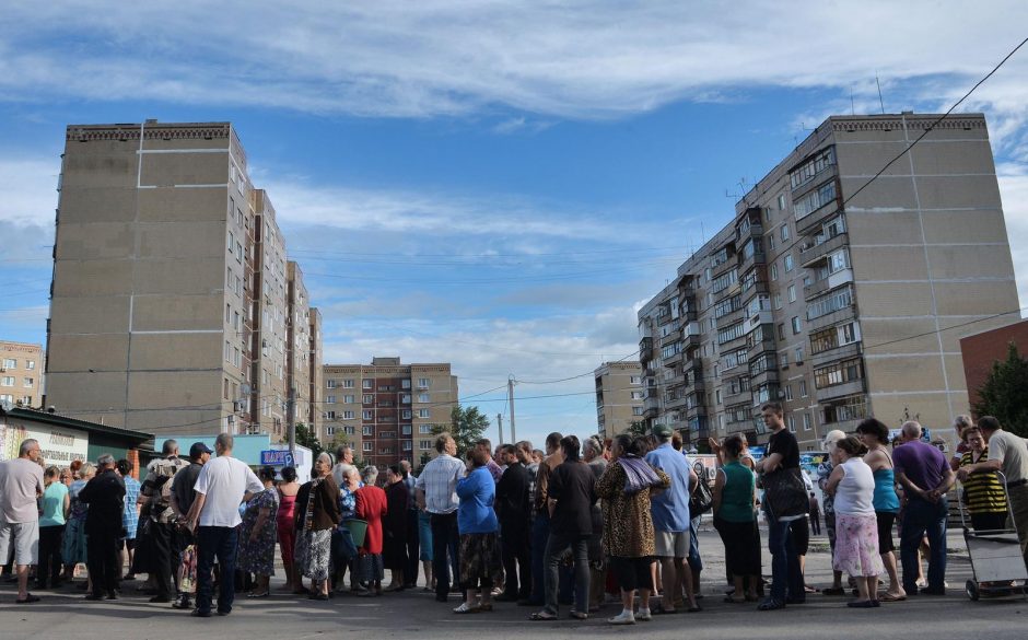 Trys Rusijos tankai įvažiavo į Ukrainą, sulaikytas Mariupolio liaudies meras