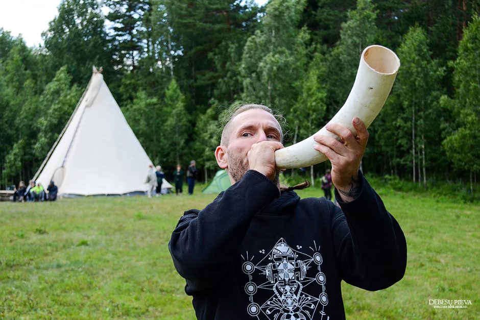 Festivalio „Debesų pieva“ idėja žavisi ir neregė