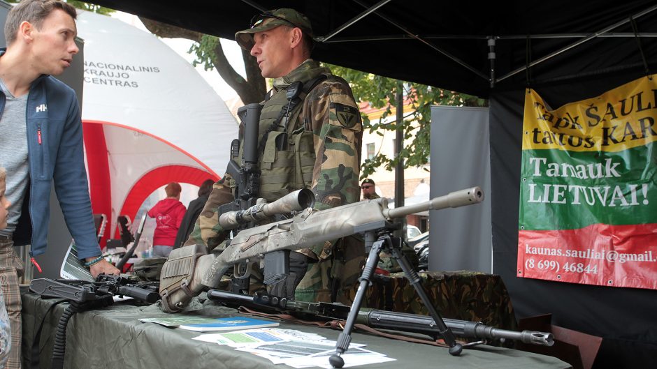 Šaulių sąjunga Kauno Rotušės aikštėje paminėjo 99-ąsias metines