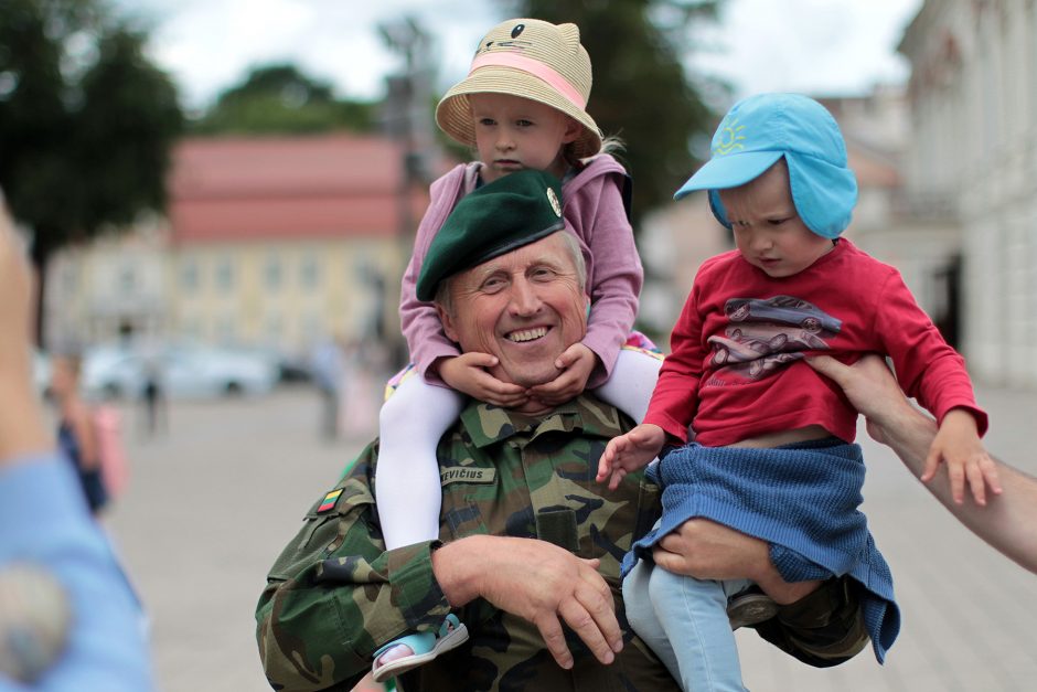 Šaulių sąjunga Kauno Rotušės aikštėje paminėjo 99-ąsias metines