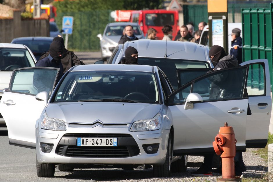 Po įkaitų dramos Prancūzijoje – skaudi žinia