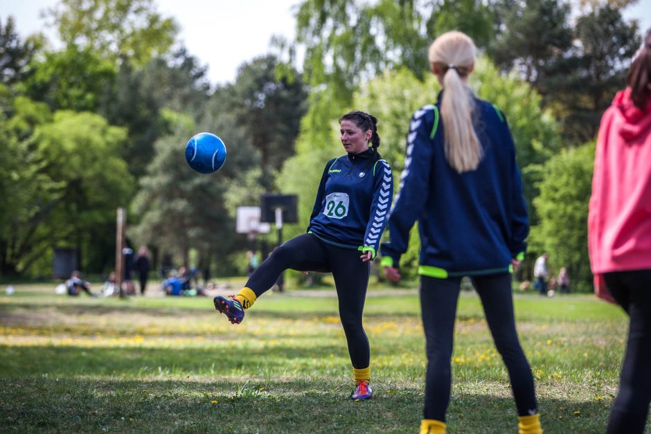 Panemunės šilą okupavo sportuojantis jaunimas