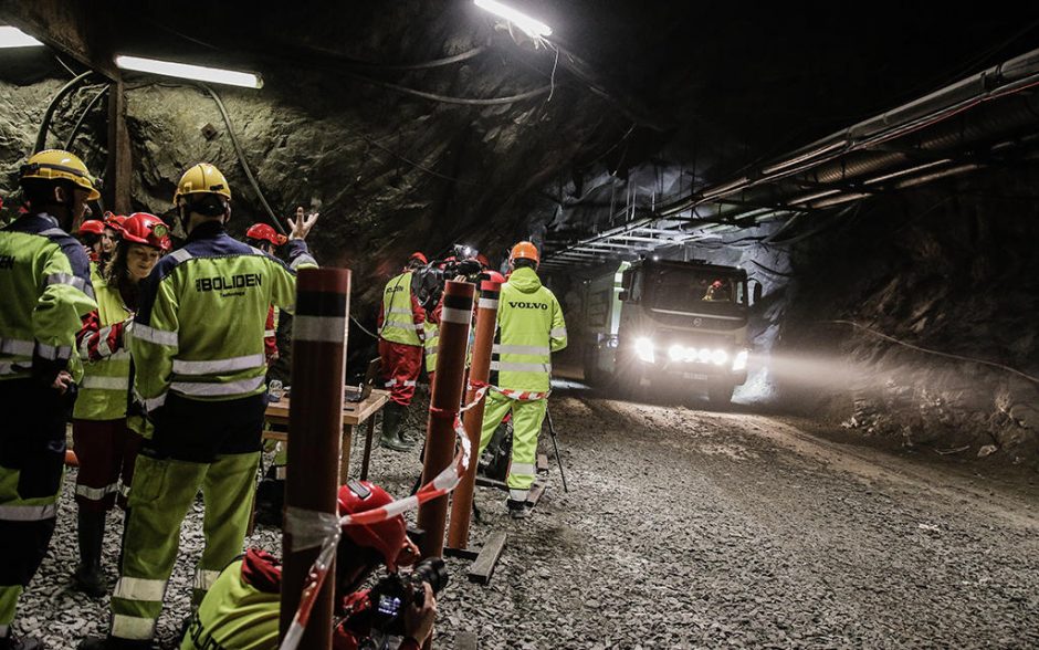 „Volvo FMX“ sunkvežimiai bandomi Bolideno šachtose Švedijoje