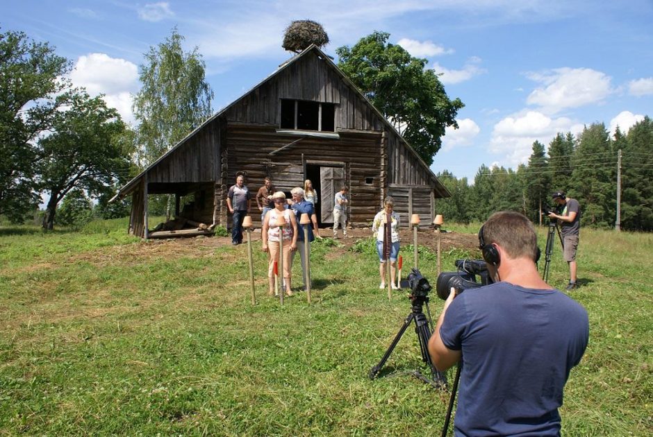 Naujas TV3 realybės šou kviečia „IššŪKIUI kaime“