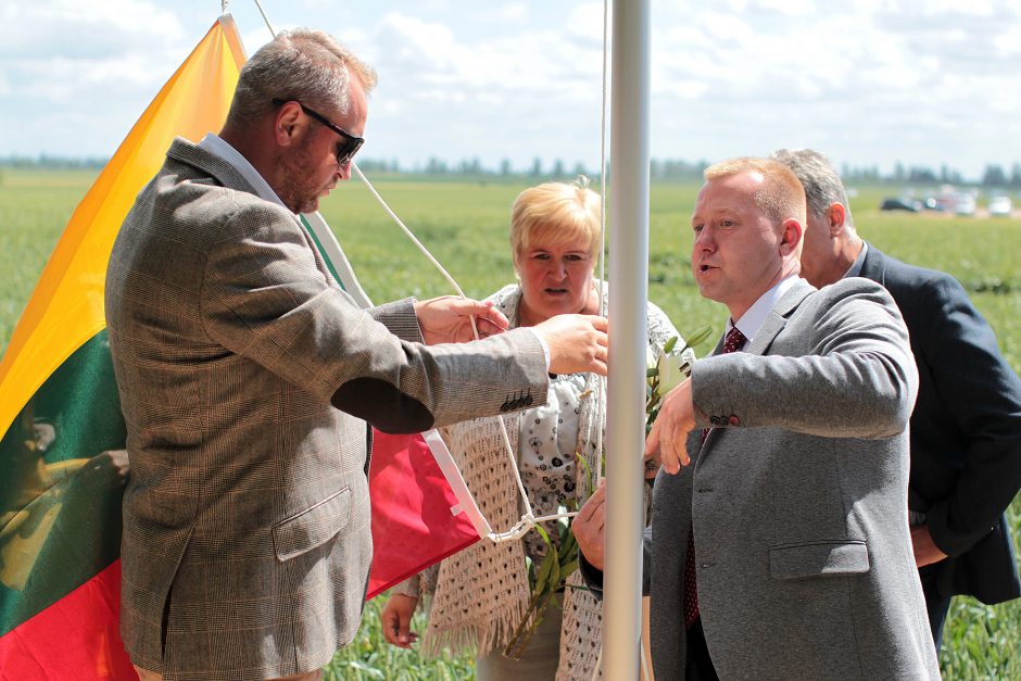 Padėka už darbus: atidengtas signataro J. Vailokaičio paminklas