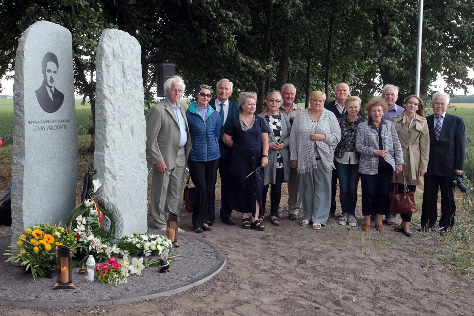 Padėka už darbus: atidengtas signataro J. Vailokaičio paminklas