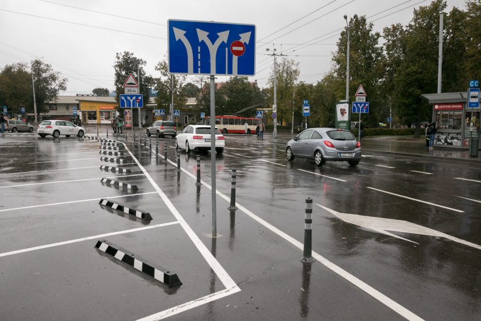 Stoties žiedinėje sankryžoje nebeliko chaotiško judėjimo