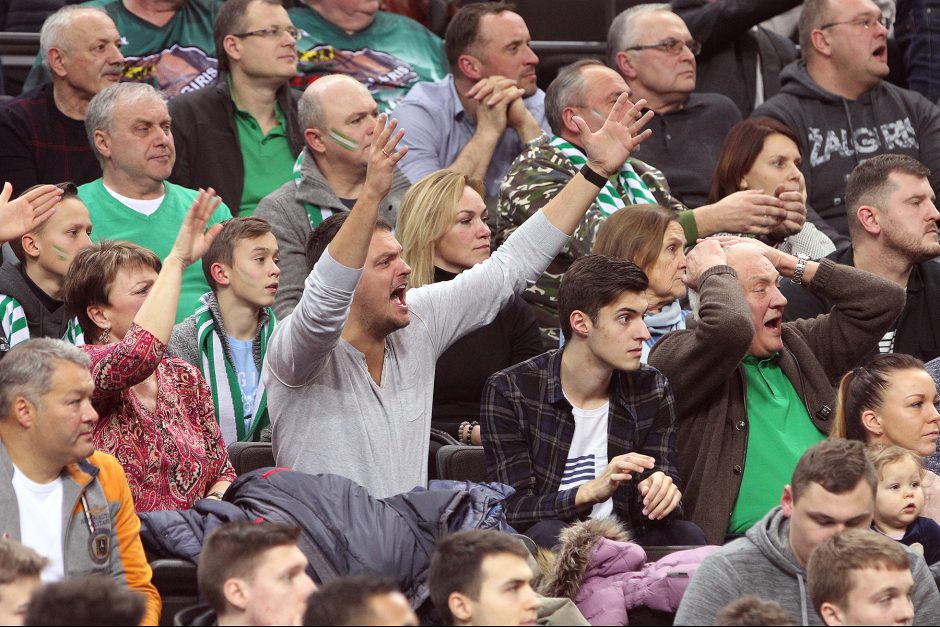 „Žalgiris“ po atkaklios kovos patiesė Bambergo krepšininkus