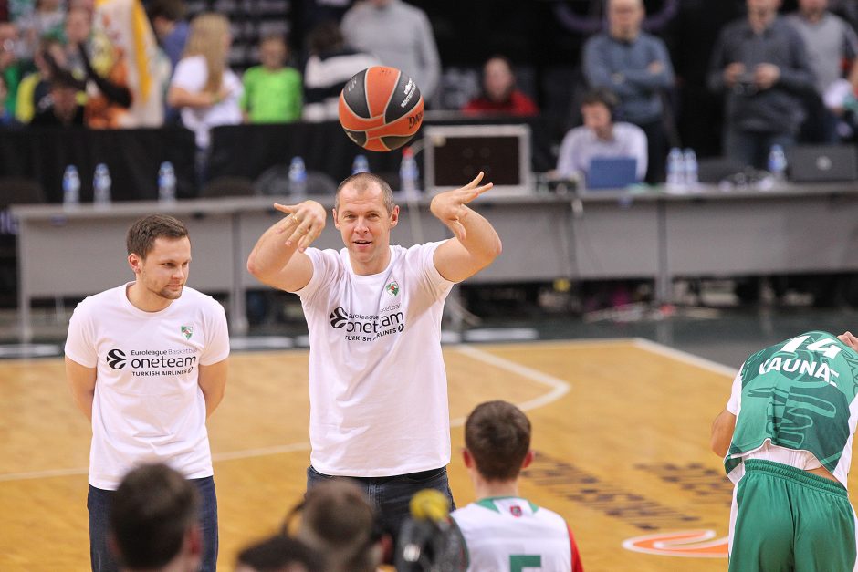 „Žalgiris“ po atkaklios kovos patiesė Bambergo krepšininkus