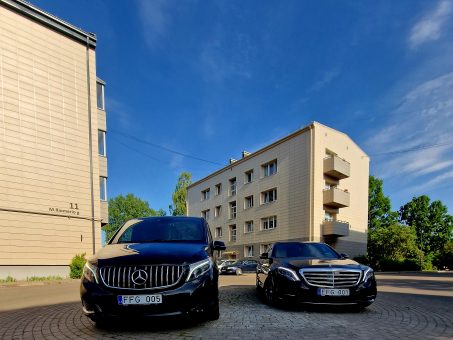 Skelbimas - MERCEDES E, S, G, V, Maybach Automobilių nuoma su vairuotojais