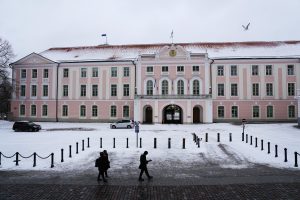 Estijos parlamentas priėmė mokesčių didinimo paketą