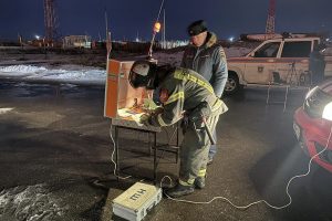 Rusijoje antrą dieną kovojama su ukrainiečių drono sukeltu gaisru