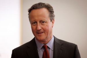 D. Cameronas: Didžioji Britanija taikys sankcijas įrangos tiekėjams Rusijai