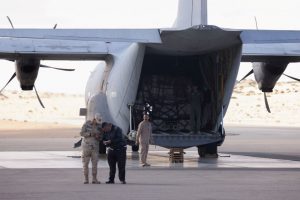 JAV į Egiptą išsiuntė tris karinius orlaivius su humanitarine pagalba Gazos Ruožui