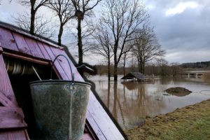 Perspėja: nenaudokite užlietų šulinių vandens maistui 