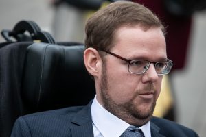 J. Džiugelis traukiasi iš konservatorių frakcijos, suspendavo narystę partijoje