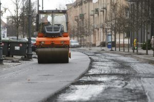 Kelininkų gudrybės: vairuotojai piktinasi, ekspertai juokiasi