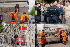 Vilniuje nuimta atminimo lenta K. Škirpai: protestuotojai šaukė – „vatnikai“