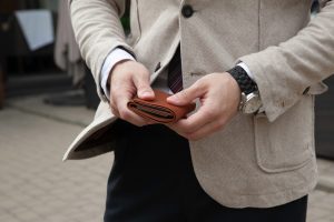 Parduotuvėje Vilniuje pavogta piniginė su 4,2 tūkst. eurų