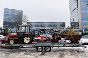 Seimas patvirtino galutinai: SND akcizas nuo kovo – 13 eurų už toną