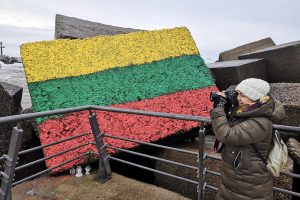 Bangolaužį Šiauriniame mole papuošė trispalve