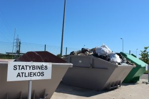 Kartono ir plastiko pakuotes derėtų išgabenti į aikšteles (specialisto komentaras)