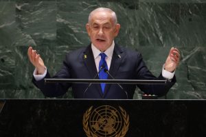 B. Netanyahu: Iranas padarė didelę klaidą atakuodamas Izraelį raketomis ir už tai sumokės 