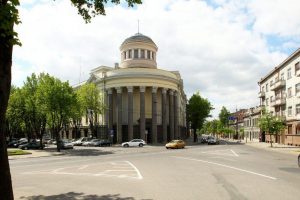 Kauno filharmonija kviečia pavakaroti besiklausant muzikinės poezijos