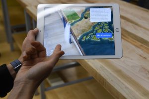 „Apple“ grįžta į mokyklą su naujuoju „iPad“ ir programėlėmis