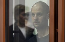 Rusijos teismas JAV žurnalistui skyrė 16 metų kalėjimo