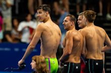 Olimpinėse žaidynėse plaukimo estafetėje lietuviai krito pirmajame etape