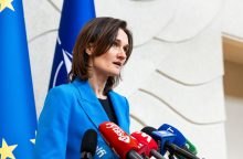 V. Čmilytė-Nielsen: klausimas dėl eurokomisaro yra tapęs pajuokos objektu