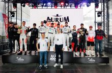 Dramatiškoje „Aurum 1006 km lenktynių“ kvalifikacijoje dukart gerinti trasos rekordai