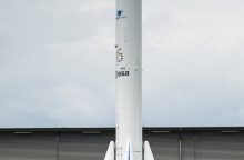 „Le Monde“: Europos palydovų operatorius „Ariane 6“ iškeitė į „SpaceX“ raketą „Falcon 9“